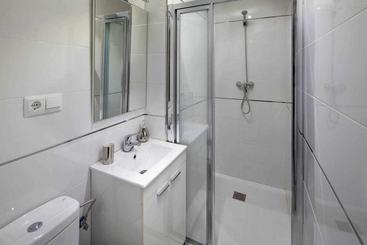 Wanderlust Malaga Apartamentos 3 Экстерьер фото